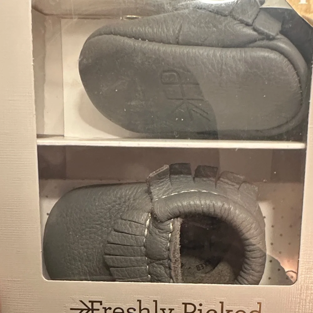 Freshly Picked Charcoal Moccasins for Infants- Size 1 (6wk-6mo)- like new in box